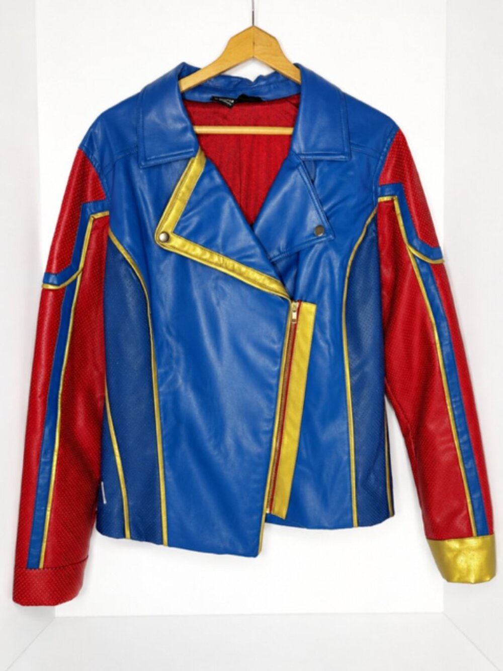 Marvel Her Universe Captain Marvel Faux Leather Moto Jacket Women’s XL Red Blue